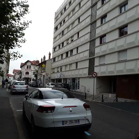 St Charles Le Colisee Apartment *